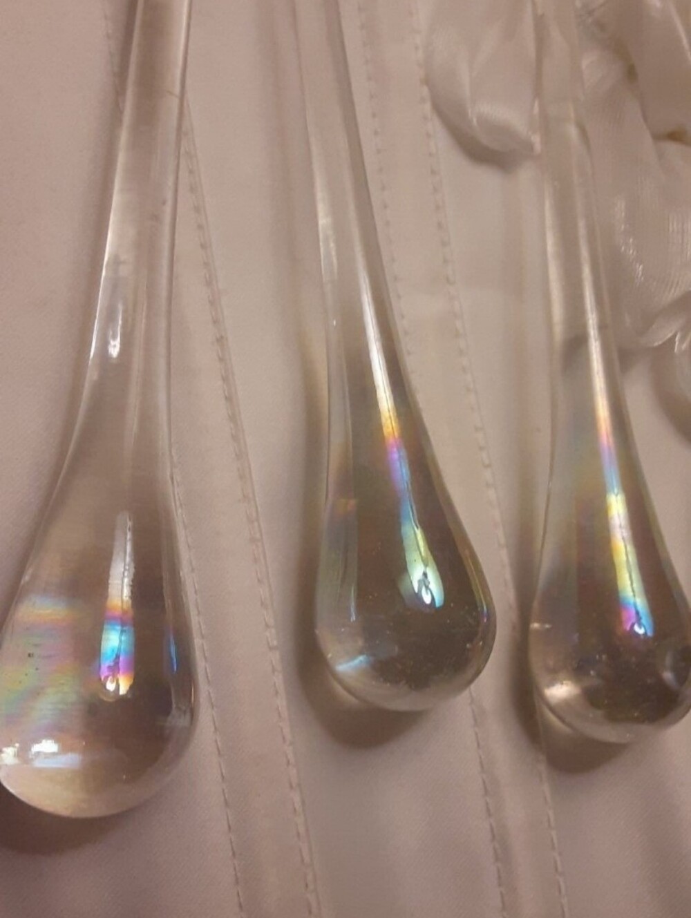 Three Murano Style Glass Iridescent Teardrops Chandelier Pieces Suncatcher - Picture 10 of 11